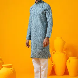 SOJANYA Men Floral Embroidered Thread Work Kurta image 5