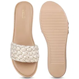 Inc 5 Women Printed Party Wedge Sandals image 3