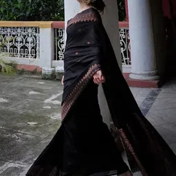 Sita Black Silk Blend Woven Design Sarees image 5