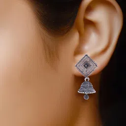 Sangria Alloy Silver-Plated Earrings image 5