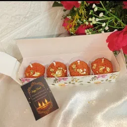 candllight Motichoor Laddu vanilla scented soy wax Candle image 2