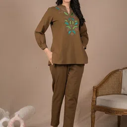 readiprint PIVL Embroidered Mandarin Collar Top With Trousers Co-Ords image 5