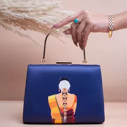 ARTKLIM Printed Box Clutch-picture-17