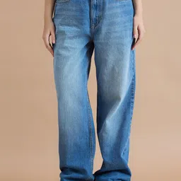 TARAMA Women Wide Leg Low-Rise Light Fade Jeans image 1