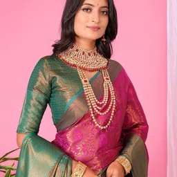 AKSH FASHION Woven Design Zari Silk Blend Banarasi Saree image 2