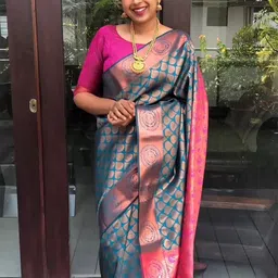 AMRUTKALA SAREES Ethnic Motifs Woven Design Zari Saree with Blouse Piece image 4