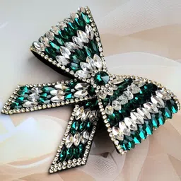 DIVASTRI Women Embellished Alligator Hair Clip-image-40