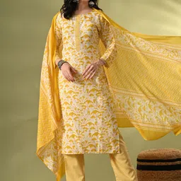 HARIKS Floral Printed Thread Work Straight Kurta With Trousers & Dupatta image 3