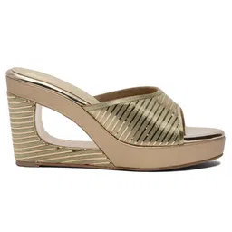 ERIDANI Textured Wedge Sandals image 5