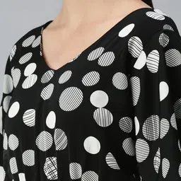 SHOWOFFFF Polka Dot Print Batwing Sleeve Crepe Crop Top image 4