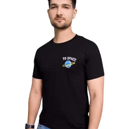 Quco Men Graphic Printed Biowashed Round Neck Cotton Tshirt image 5