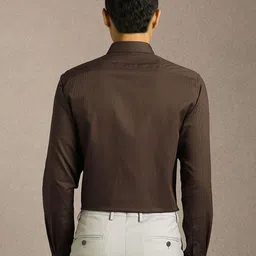 Louis Philippe Men Slim Fit Textured Spread Collar Pure Cotton Formal Shirt image 2