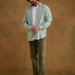 neopalms Men Comfort Fit Vertical Striped Spread Collar Cotton Casual Shirt image 5