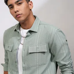 HIGHLANDER Men Relaxed Fit Spread Collar Vertical Striped Casual Shirt-image-6