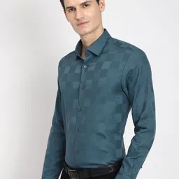 Peter England Elite Men Spread Collar Checked Cotton Formal Shirt image 4