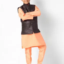 Uri and MacKenzie Boys Regular Kurta with Pyjamas image 3