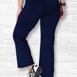 MYO2 WomenSlim Fit Mid Rise Ankle Length Sports Tights image 4