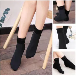 Nicsy Women Pack of 4 Ankle Length Socks image 2