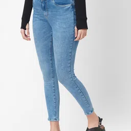 Kraus Jeans Women Super Skinny Fit High-Rise Light Fade Jeans image 5