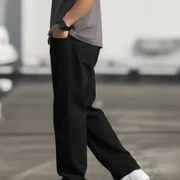 VYNTIQ Men Straight Fit Mid-Rise Stretchable Jeans image 4