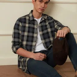 WROGN Men Comfort Spread Collar Tartan Checked Cotton Relaxed Fit Casual Shirt-image-68