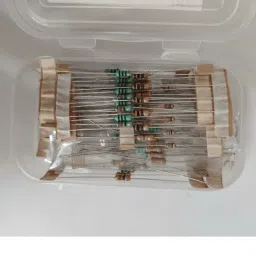 Resistor Box (150 Resistors and 30 Values) image 2