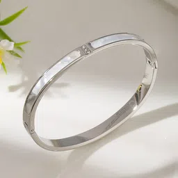 Designs & You Silver-Plated Mother of Pearl Studded Bangle-Style Bracelet image 4