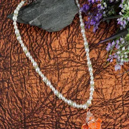 UNIVERSITY TRENDZ Silver-Plated Pearls Temple Necklace image 4
