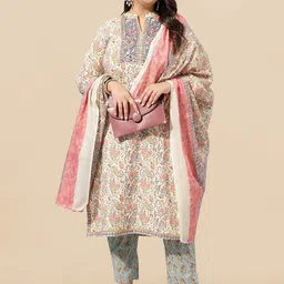 MIRCHI FASHION Cream-Coloured Plus Size Printed Pure Cotton Kurta & Trousers With Dupatta image 1