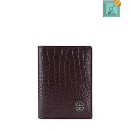 HAMMONDS FLYCATCHER Men Textured RFID Protected Leather Card Holder-picture-38