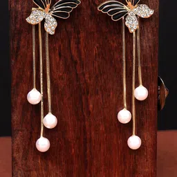 Unwind by Yellow Chimes White Crystal Studded Drop Butterfly Designed Gold Plated Earring image 5