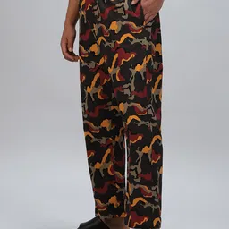 Bewakoof Plus Men Abstract Printed Cotton Pyjama image 4