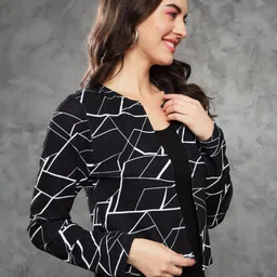 TANDUL Women Printed Shrug image 3