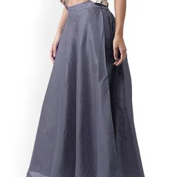 Vastraa Fusion Women Grey Solid Maxi Flared Skirts image 3