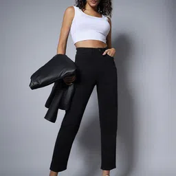 High Star Stretch Straight Fit Clean Look Jeans image 2
