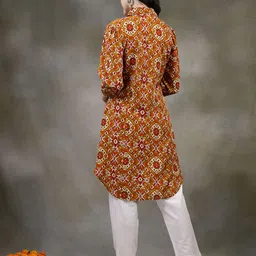 Nayam By Lakshita Viscose Rayon Shirt Collar Printed Tunic image 5