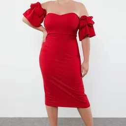 Trendyol Off-Shoulder Puff Sleeve Bodycon Midi Dress-picture-41