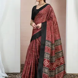 KALINI Floral Printed Saree image 4