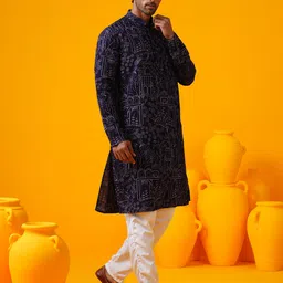 SOJANYA Men Floral Embroidered Regular Kantha Work Kurta with Pyjamas-picture-36