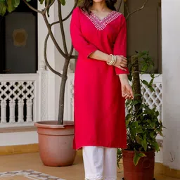 Pjyot by surhi Women Embellished Thread Work Kurta image 2