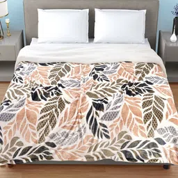 Myntra Elegant Homes Multicoloured Floral Woollen Mild Winter 400 GSM Double Bed Comforter-picture-30