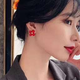 Estailo fashion Enamelled Floral Shaped Studs image 5