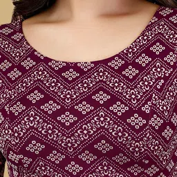 Oomph! Woven Design Round Neck Saree Blouse image 4