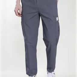 DIVISIVE Men Relaxed Straight Leg Easy Wash Cargos Trousers-image-77