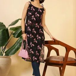 LIPS CROWN Women Floral Printed Shoulder Straps Kurta-image-89