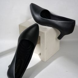 MOZAFIA Block Sandals-picture-15