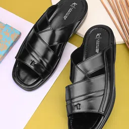 LEONCINO Men Durable Slip Resistance Comfort Sandals image 1