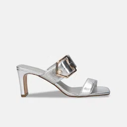 BAGATT Jaya Textured Buckle Detailed Leather Block Heels image 5