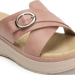 ICONICS Textured Open Toe Buckles Detail Flatform image 4