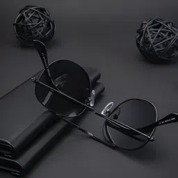 Voyage Full Rim Round Sunglasses with Polarised and UV Protected Lens 1080MG4145 image 2